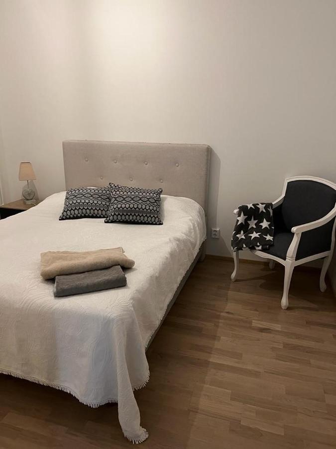 Modern One Bedroom City Apartment Nearby Airport Vantaa Eksteriør billede